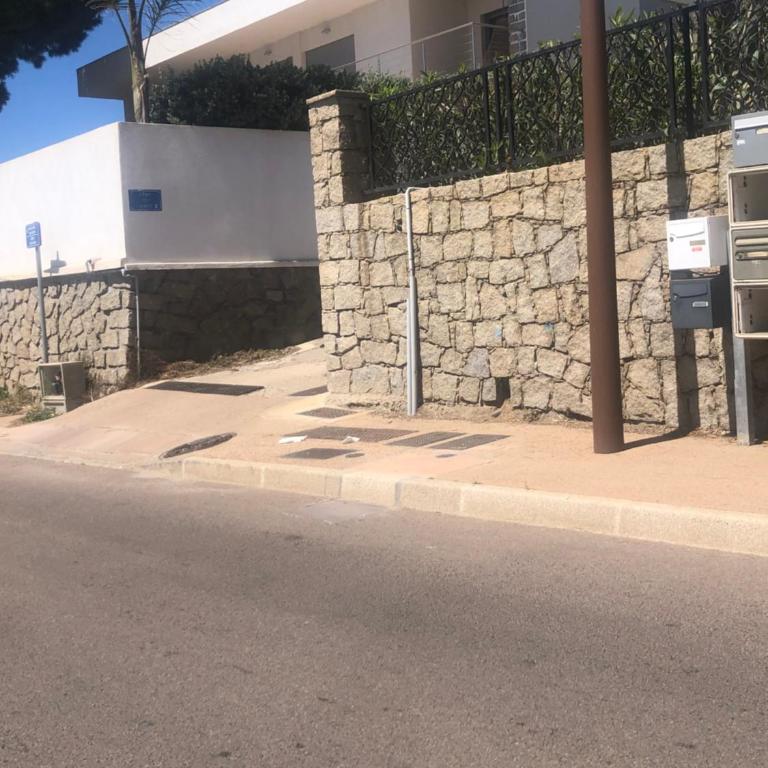 Ajaccio appartement 4 couchages, climatisé a 150m de la plage route des sanguinaires, parking privé - Apartment mit 2 Schlafzimmern - 47