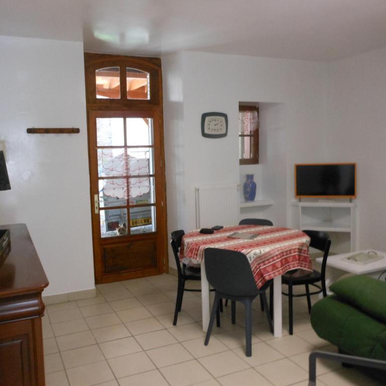 Charmant meublé dans chalet montagnard - Appartement 1 Chambre - 6