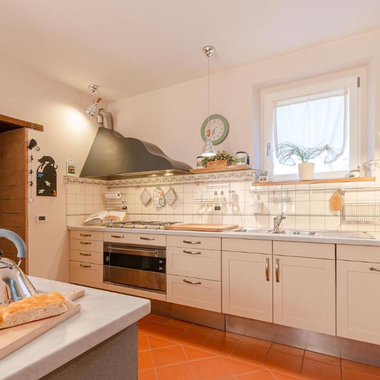 Villa Ester, a Stylish Farmhouse on the Hills - Villa con 3 Camere da Letto - 40