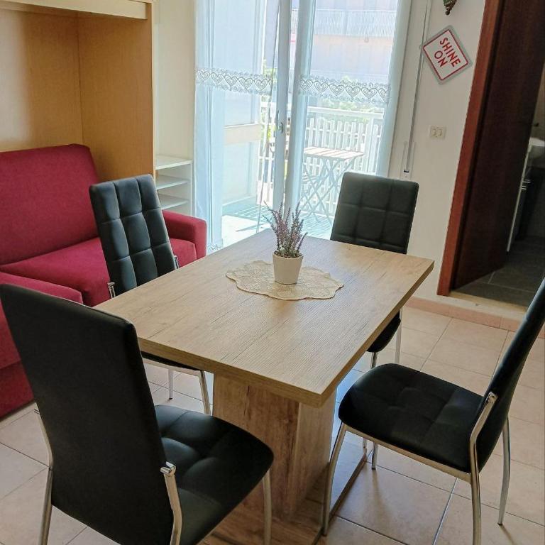Viale Aurora - Appartamento Monolocale - 2