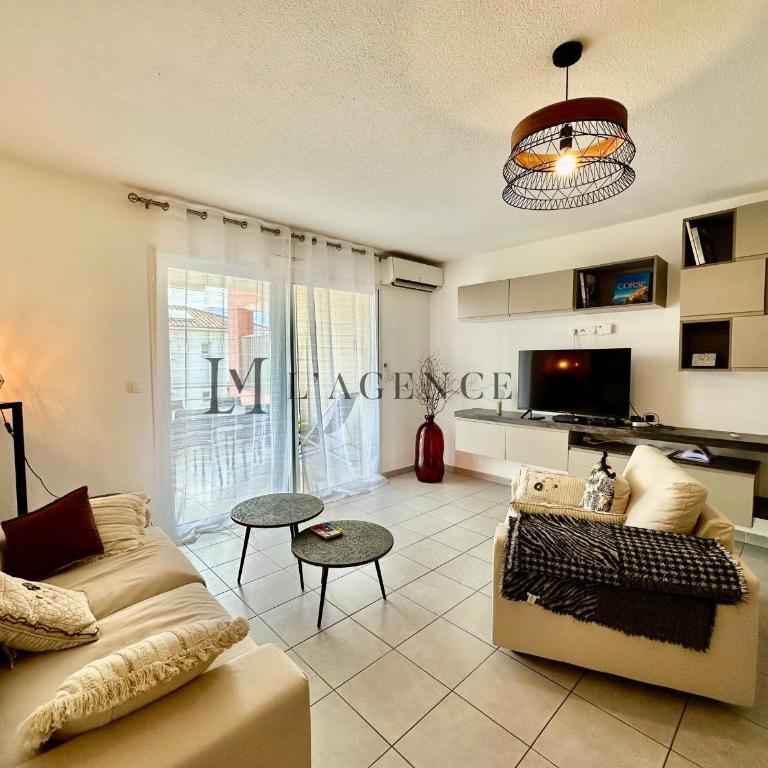 Appartement Cardellu - Spacieux & climatisé avec terrasse, parking privé - Two-Bedroom Apartment - 1
