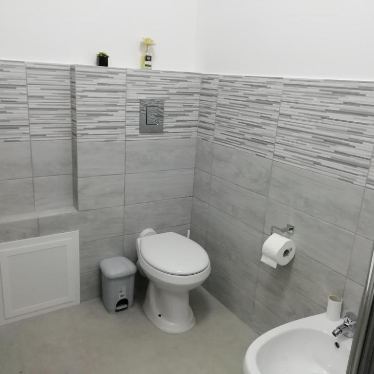 Casa Nino' - Appartamento con 2 Camere da Letto - 9