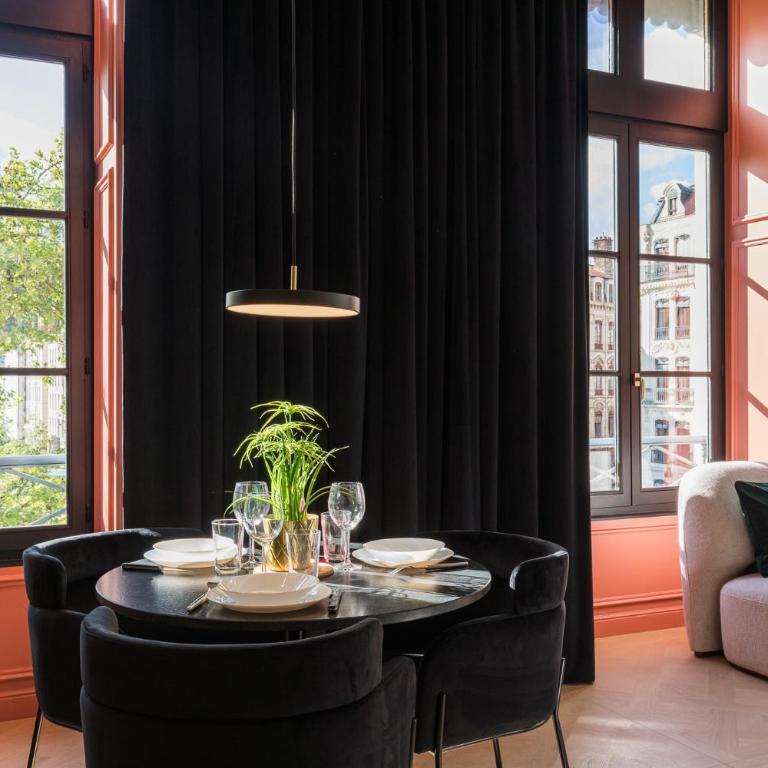 MOHOM - Bellecour - Mini-loft, Bath & Magic view Bellecour - 20