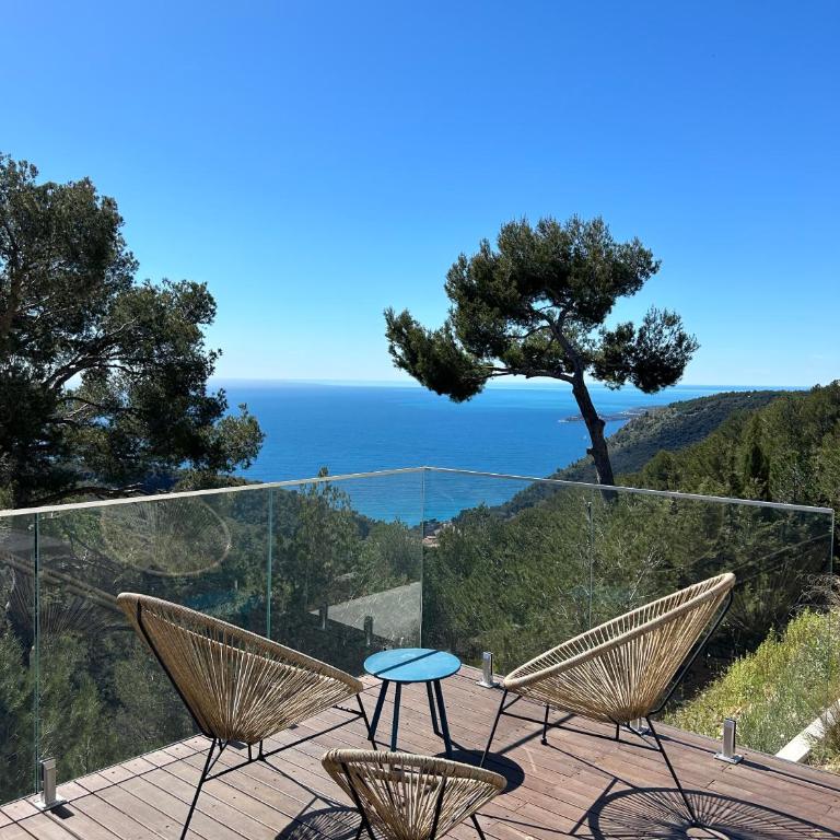 Èze - Appartement dans bas de villa avec piscine près de Monaco - Appartement 2 Chambres - 2