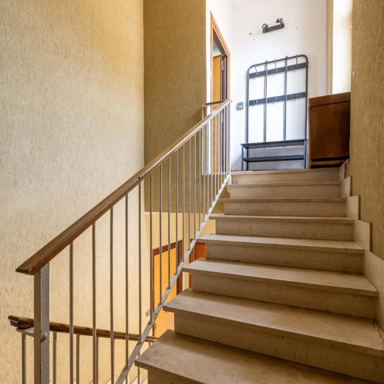 Spacious with terrace 3 bedroom, metroA Battistini - Appartement 3 Chambres - 64