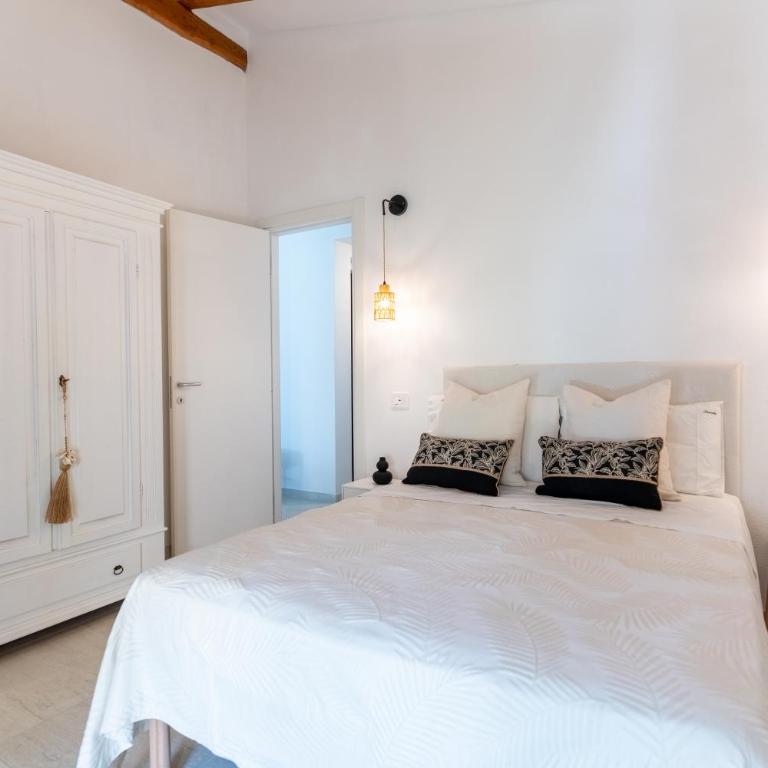 Villa Smeralda - Villa - 19