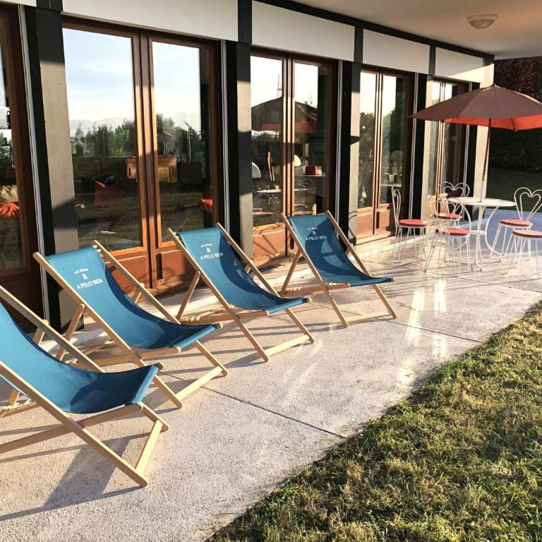 Evian villa with Lake Geneva views in 1960 mid-century modern style - Villa - 50