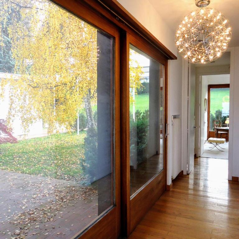 Evian villa with Lake Geneva views in 1960 mid-century modern style - Villa - 22