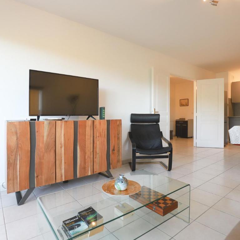 Sweet Apartment in Mandelieu - Pool & tennis court - Apartment - 7