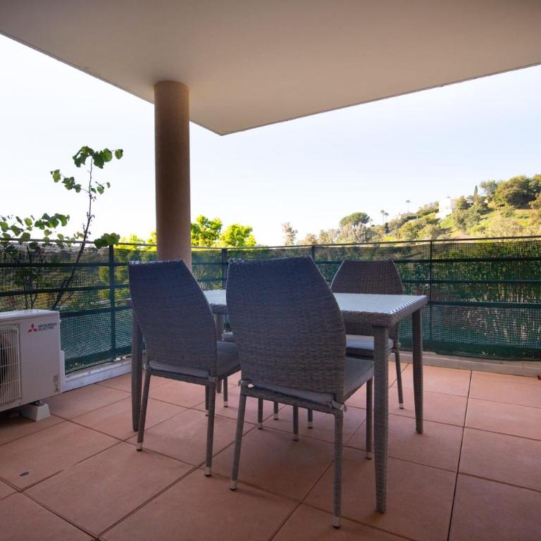 Sweet Apartment in Mandelieu - Pool & tennis court - Apartment - 25