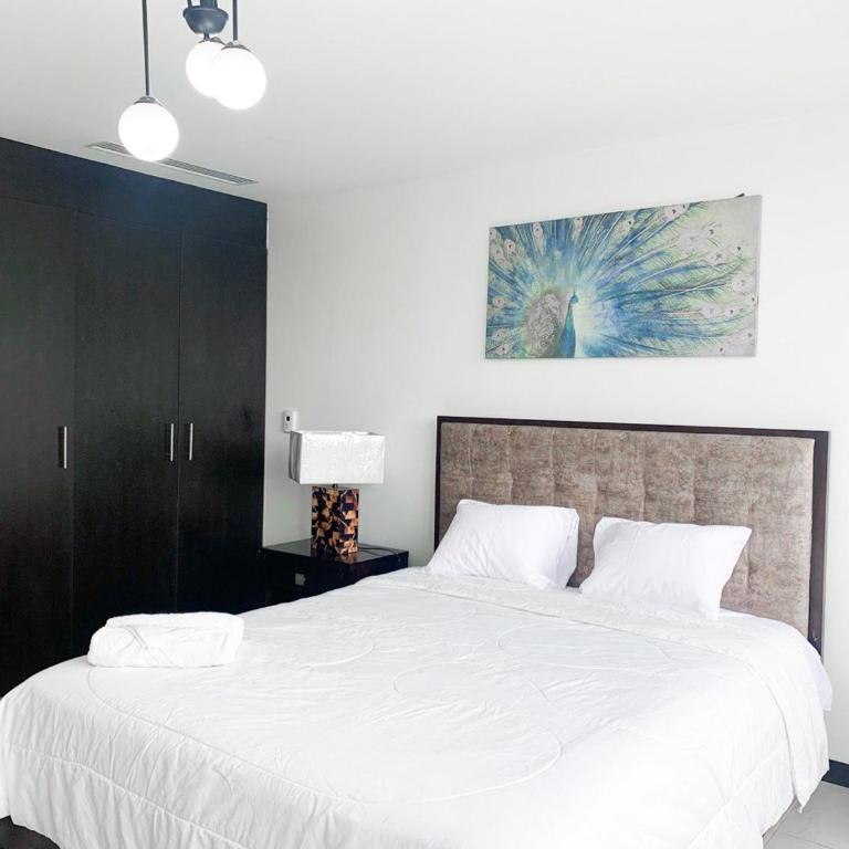Penthouse en piso alto con vista al río, Guayaquil + PARQUEO - Two-Bedroom Apartment - 25