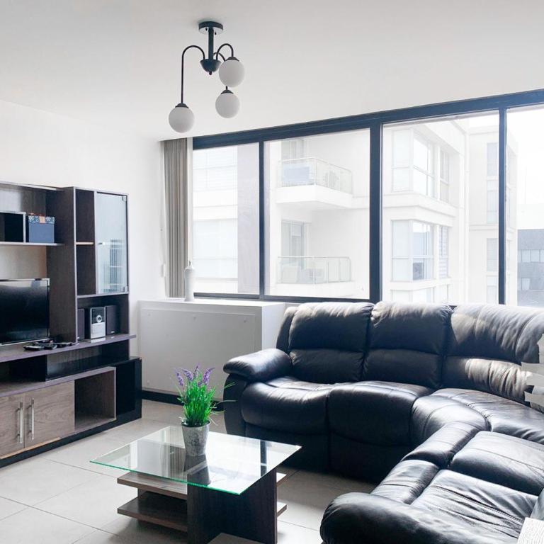 Penthouse en piso alto con vista al río, Guayaquil + PARQUEO - Two-Bedroom Apartment - 6