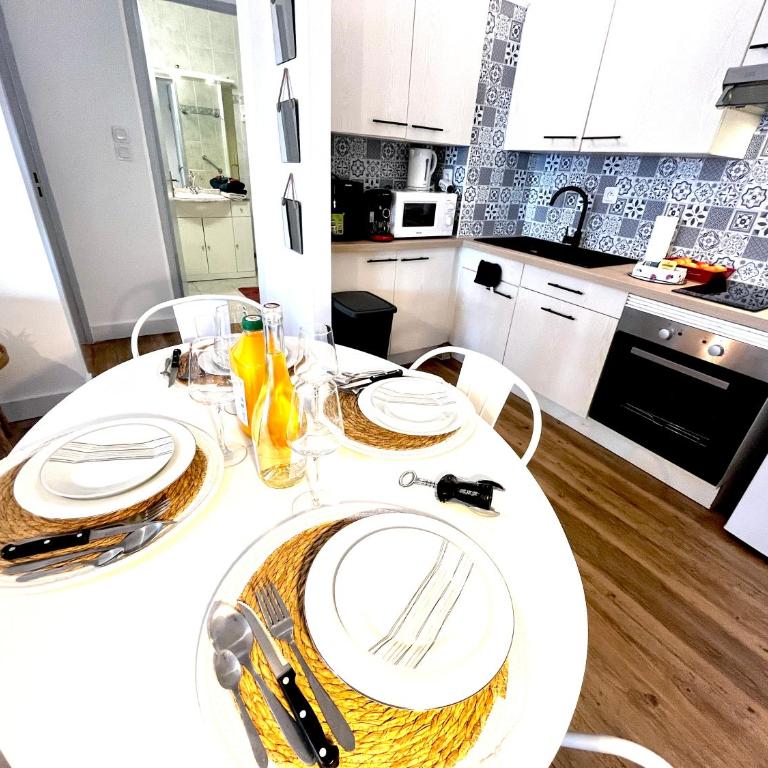 Le Cocon des Flots, Plage à pied et Parking privé - Appartement 1 Chambre Supérieur avec Balcon - 69