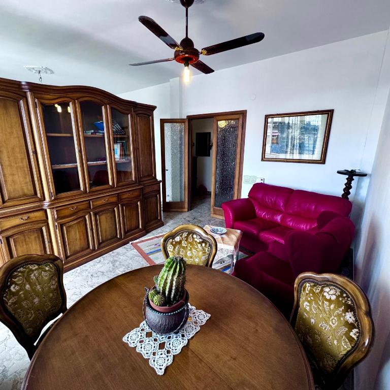 Quite in Florence - Three-Bedroom Apartment with Balcony - 6