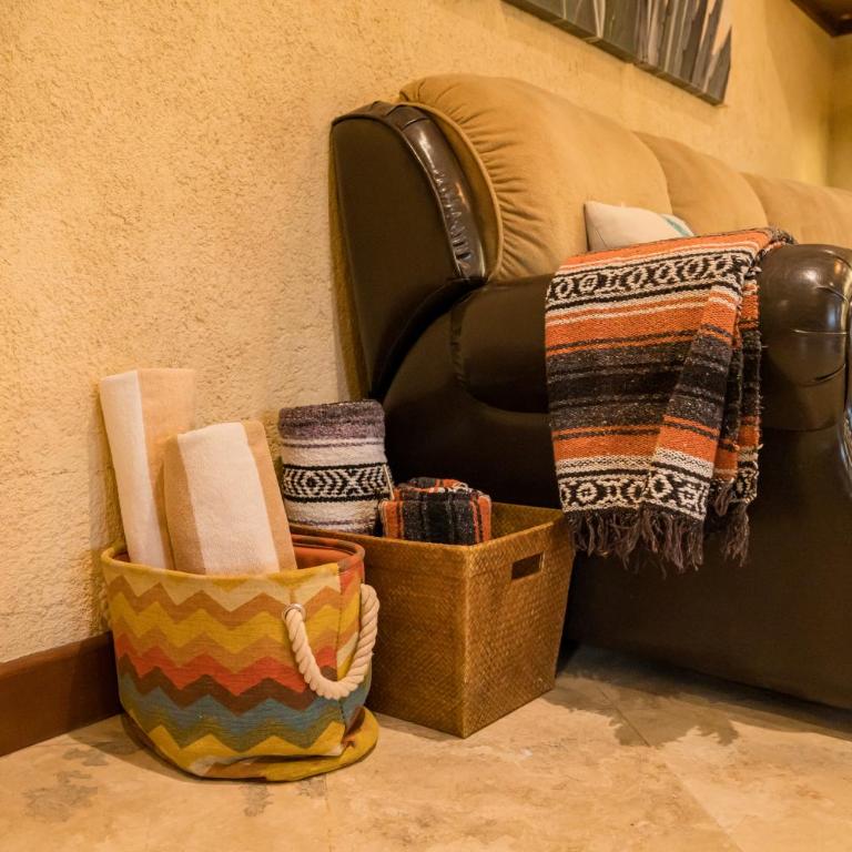 Cabo's Hidden Gem! Steps to the Marina or Beach - Apartamento de 2 dormitorios - 24