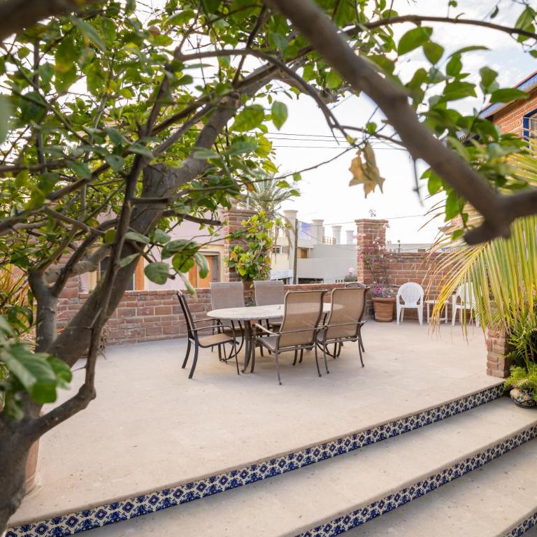 Cabo's Hidden Gem! Steps to the Marina or Beach - Apartamento de 2 dormitorios - 13