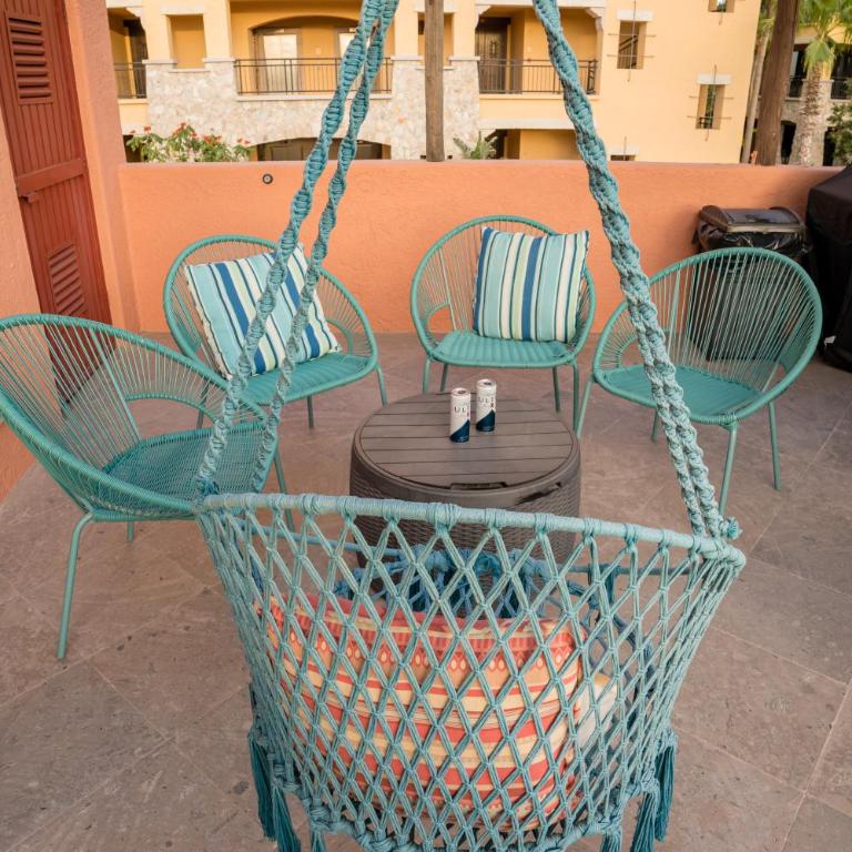 Cabo's Hidden Gem! Steps to the Marina or Beach - Apartamento de 2 dormitorios - 15