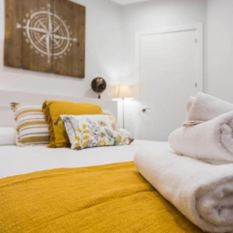Modern flat in the city center - Madrid SEG - Three-Bedroom Apartment - 6