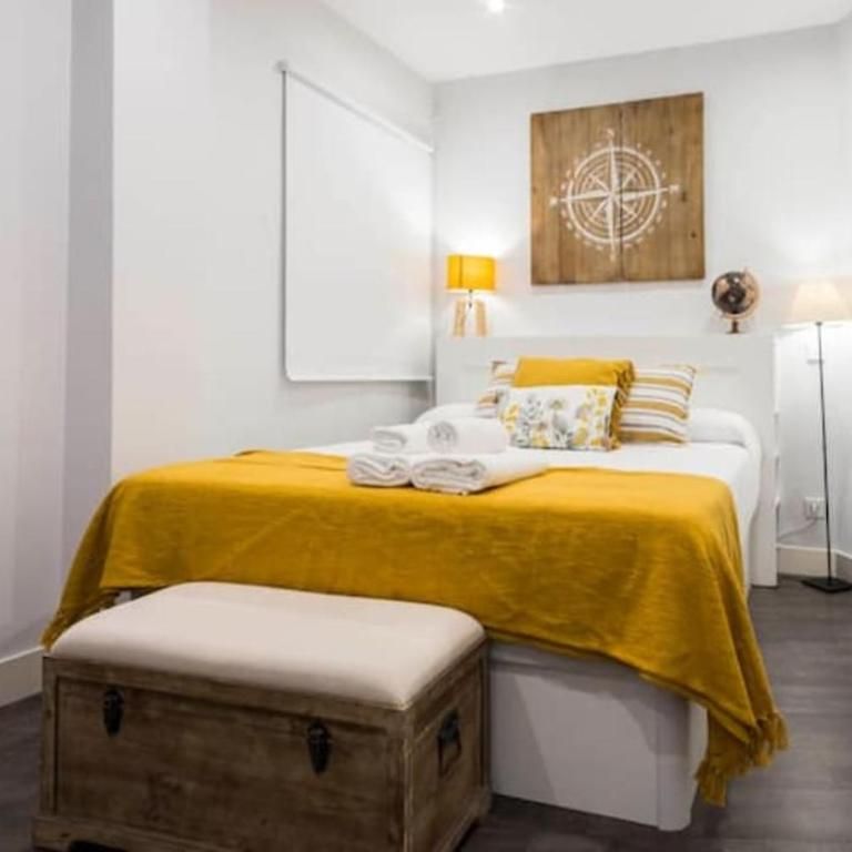 Modern flat in the city center - Madrid SEG - Three-Bedroom Apartment - 9