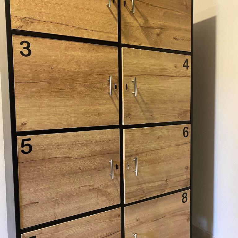 La Familia Hostel - Manila - Cama en habitación compartida mixta de 8 camas - 5