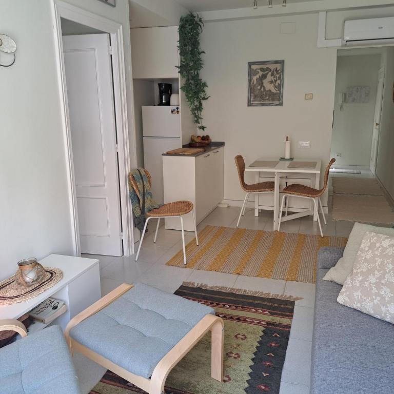 LUMINOSO APARTAMENTO CERCA DE LA PLAYA DE TOSSA DE MAR - Apartamento de 2 dormitorios - 15