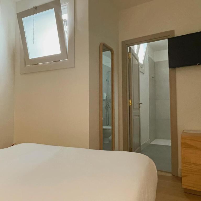 VEINTIUNO Emblematic Hotels by Airnest - Habitación Individual Clásica Interior - 5