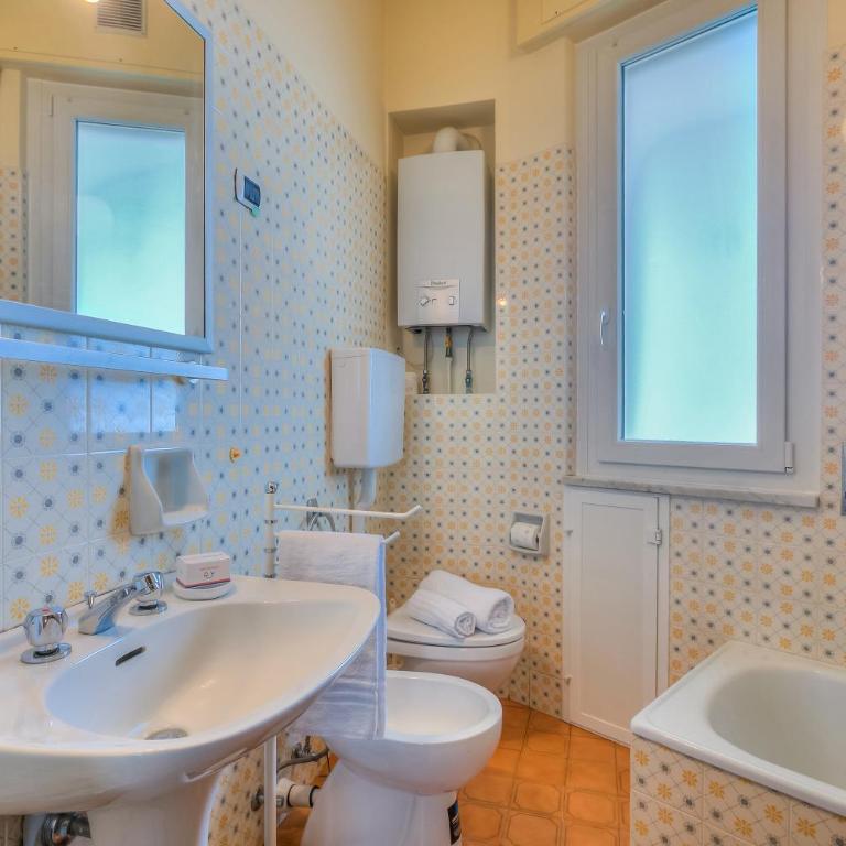 Mer Vivante - Front Beach with Balcony - Happy Rentals - Appartamento con Balcone - 7