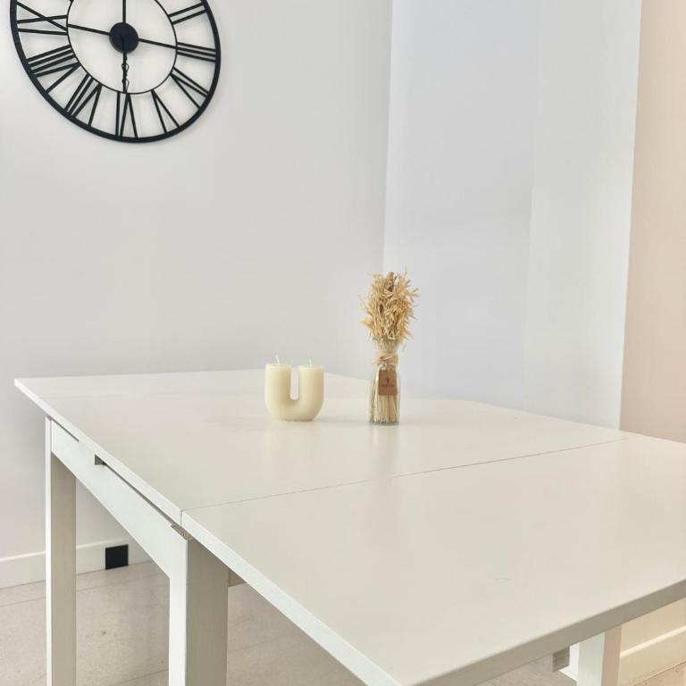 Grand studio rénové proche mer ! - Appartement 1 Chambre - 8