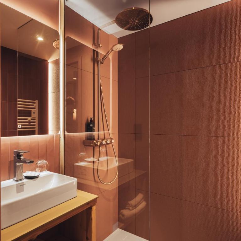 Alliey & Spa Piscine Appart-hôtel Serre chevalier - Chambre Double - 4