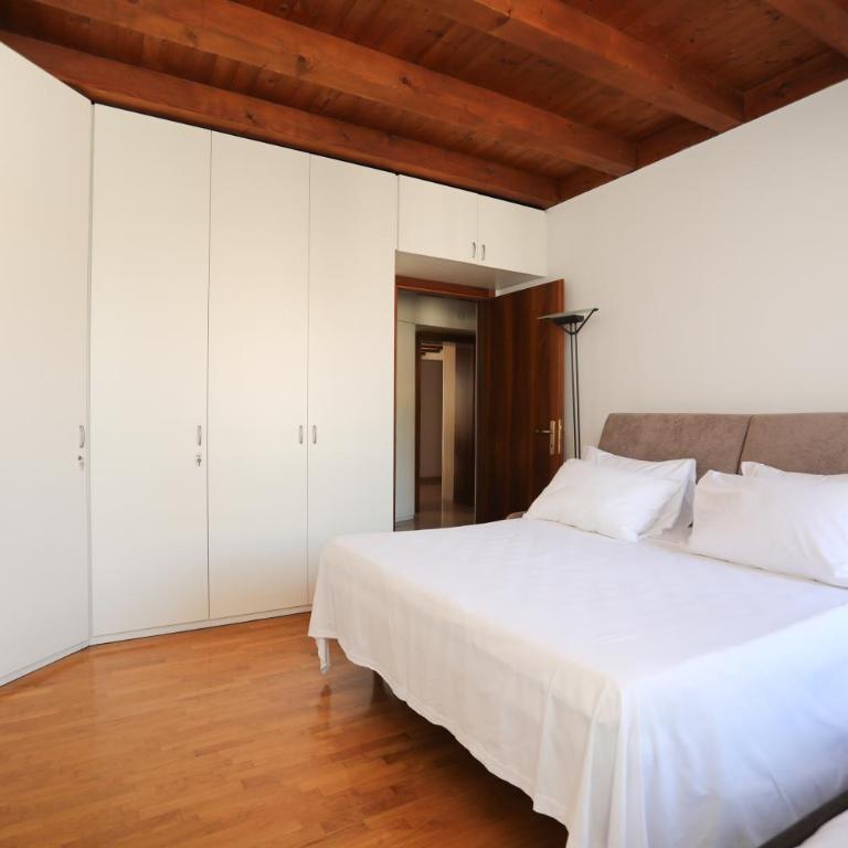 IL NIDO DI EMMA A VERONA - Two-Bedroom Apartment - 29