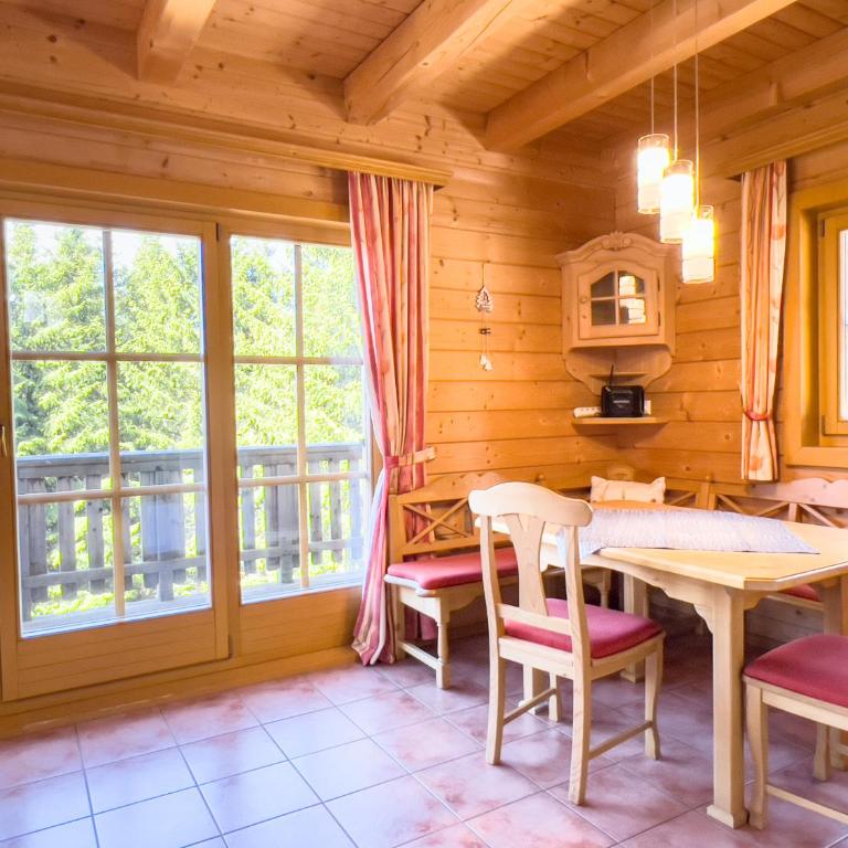1A Chalet Enzianhuette - Wandern und Indoor Sauna - Chalet mit 3 Schlafzimmern - 6