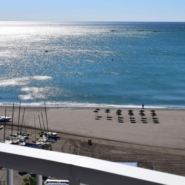 PRIMERA LINEA DE PLAYA - ZONA CLUB NAUTICO - Two-Bedroom Apartment - 5
