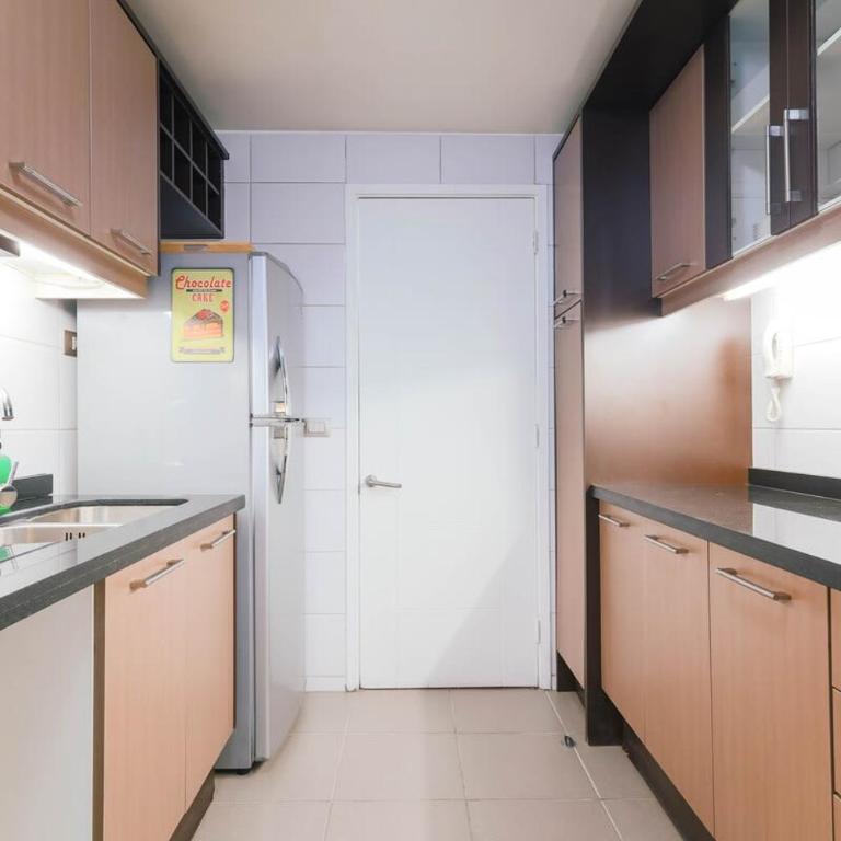Upper Views 2D Wifi Balcony & Parking - Apartamento - 11