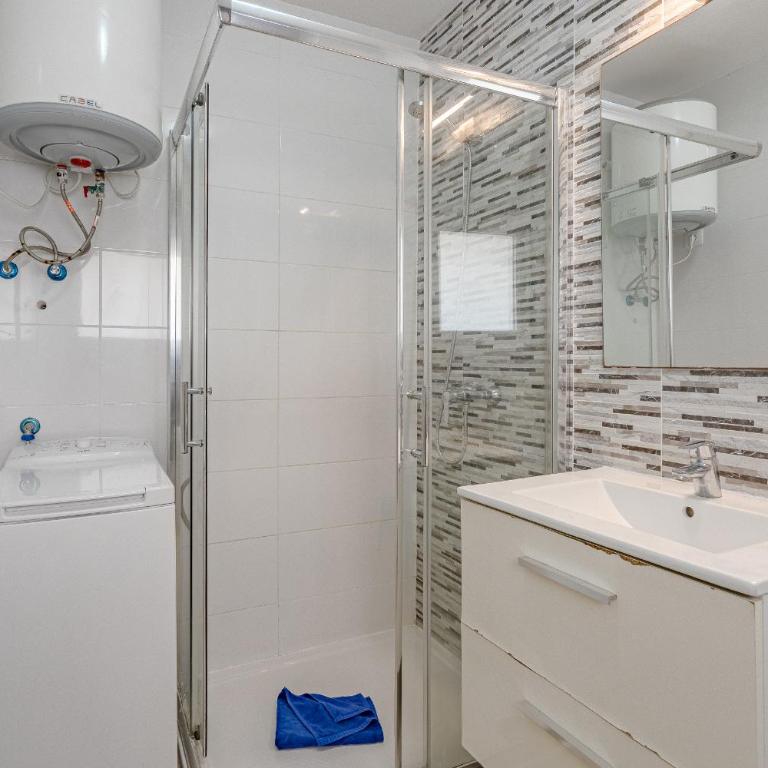 Apartamentos en Torres del Sol - Apartamento Estudio - 10