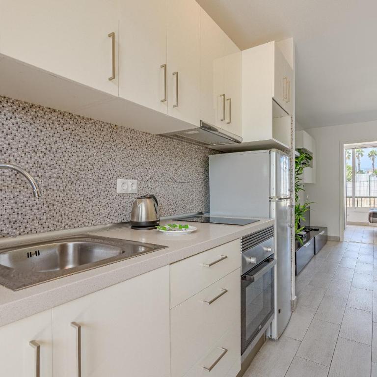 Apartamentos en Torres del Sol - Apartamento Estudio - 11