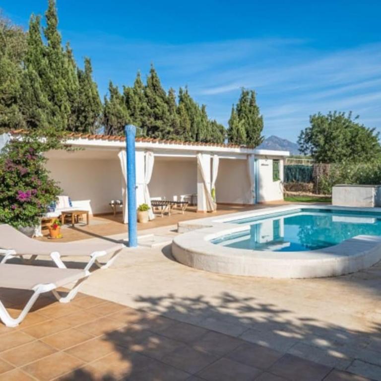 La Casa de la Oma -La Caseta - Three-Bedroom House - 6