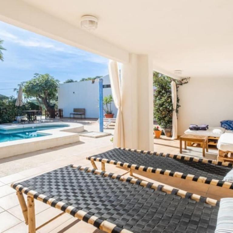 La Casa de la Oma -La Caseta - Three-Bedroom House - 25