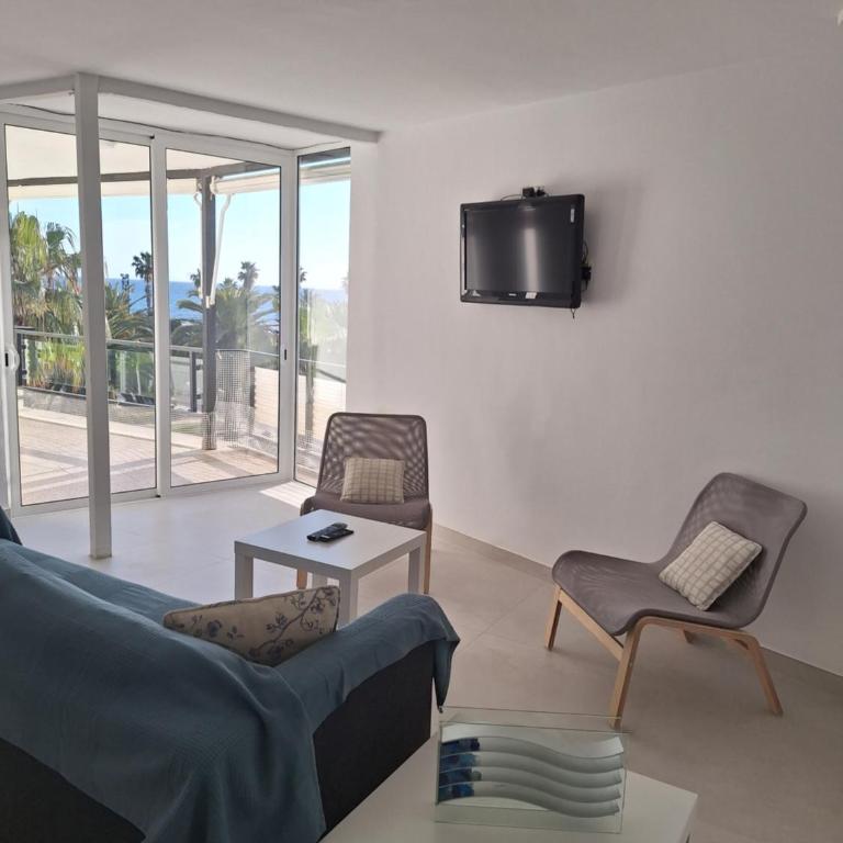 Apartamento en primera línea de mar de Salou - Apartamento - 4