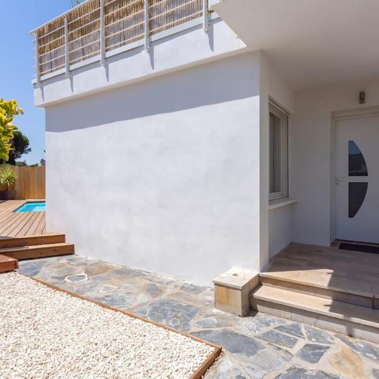 Chez Julien - Superbe maison rénovée avec piscine chauffée - Maison 3 Chambres - 12