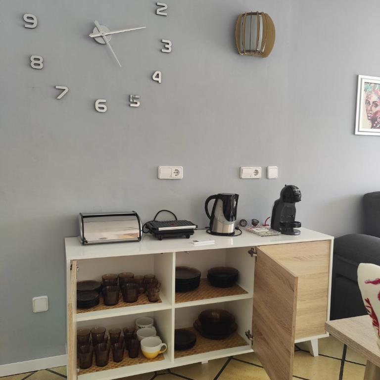 Luminoso y Moderno - Apartamento de 1 dormitorio - 38