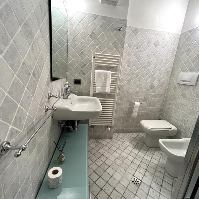 La Corte Del Re Suite & Rooms Arezzo - Deluxe Junior Suite - 6