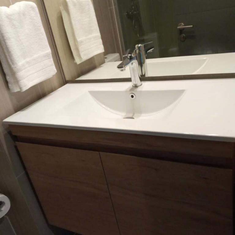 HOM I Vista a la ciudad 4PAX cerca de la Costanera - Apartamento - 15