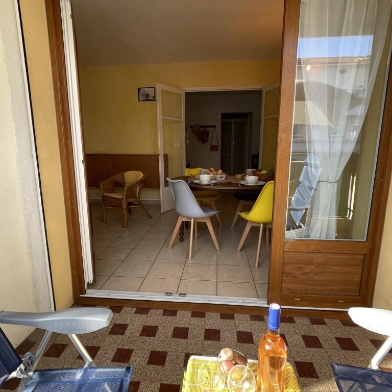 Appartement 2 chambres à 100 m de la plage - Apartment mit 2 Schlafzimmern - 26