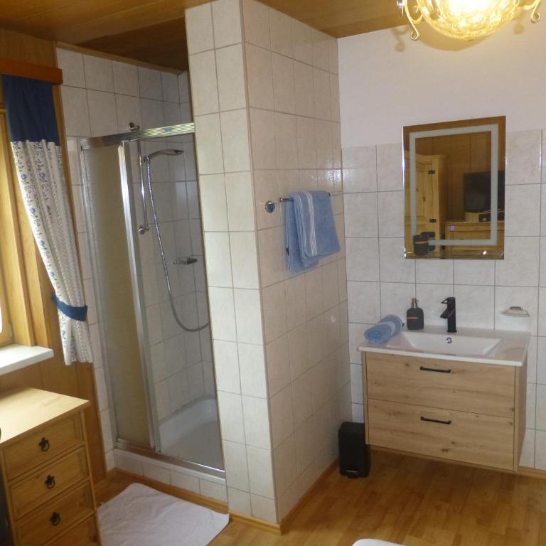 Haus Bergkranz - Deluxe Apartment mit 3 Schlafzimmern - 15