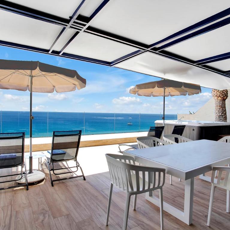 Apartamentos Garden & Sea Boutique Lodging by LIVVO - Three-Bedroom Apartment Premium Sea View - 10