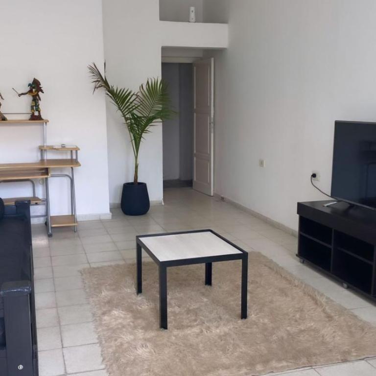 Dpto Céntrico en Catamarca Capital - Apartamento de 2 dormitorios - 15