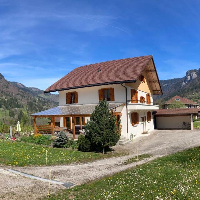 l'Echo des Glieres vue montagne centre village sauna & grill - Chalet - 40