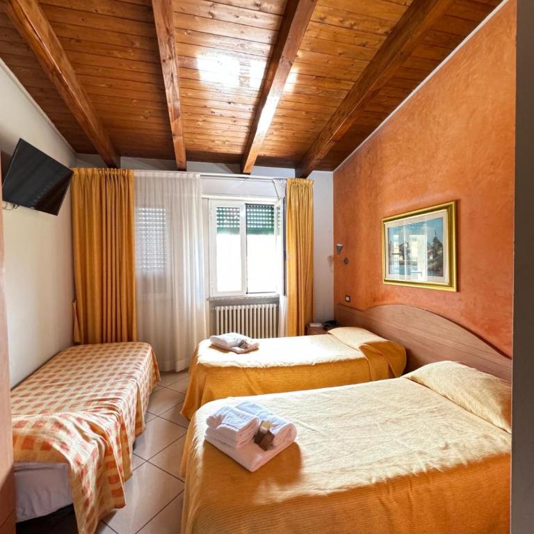 Hotel Le Querce - Camera Tripla - 4