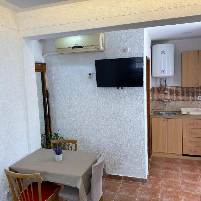 INO Apartments - Studio sa Pogledom na More - 14