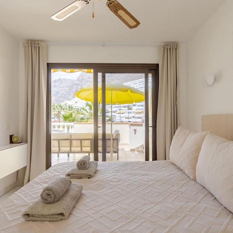 The large terrace, fantastic view on Los Gigantes - One-Bedroom Apartment - 14